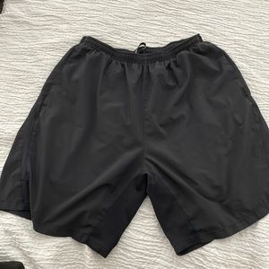 Black Nike Dri-fit running short sz L